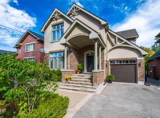 11 Tremont Rd, Toronto, ON M9B 3X3