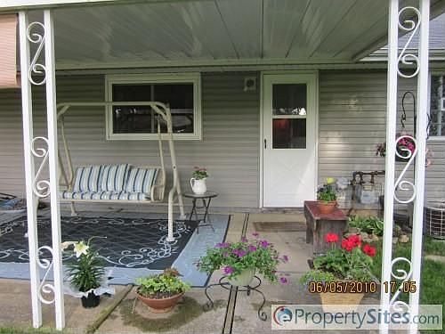 3rd image of 1884 Crase Dr