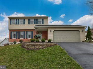 2808 Rebecca Dr, Sinking Spring, PA 19608