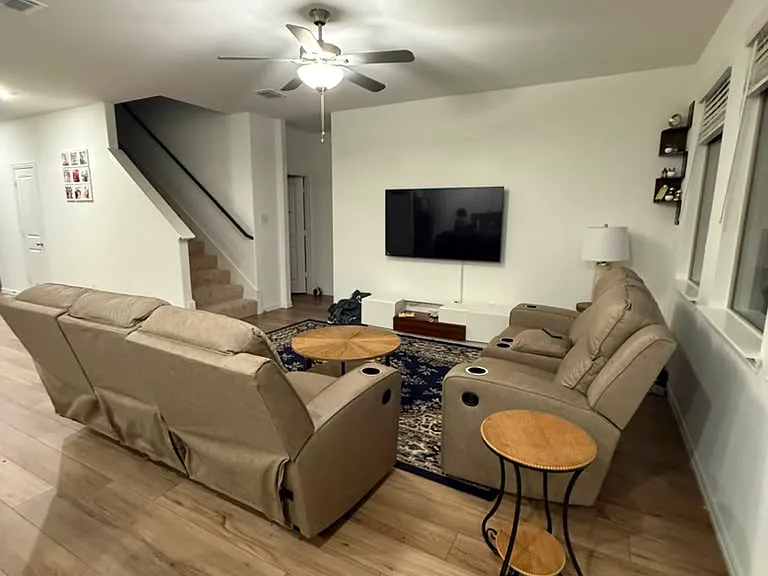 8432 Butterfly Ln — Photo 6