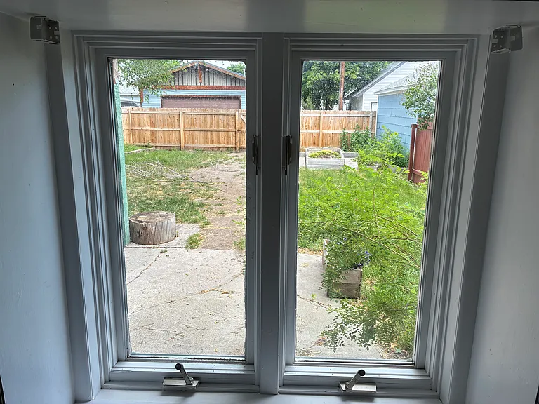1342 S 6th St W — Photo 10