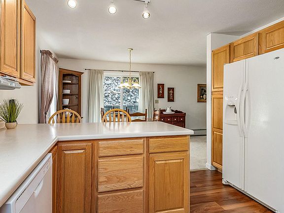 5th image of 20 Ledgestone Court