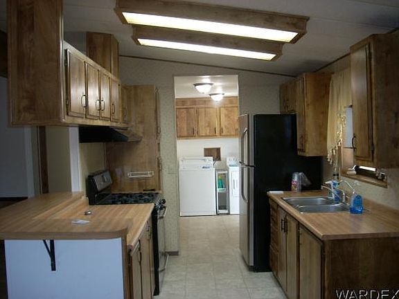 4th image of 971 Terrace Dr