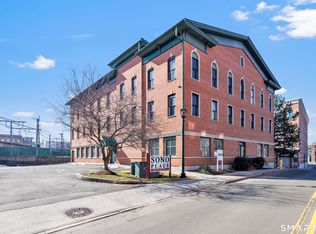 Sono Place, Norwalk, CT 06854