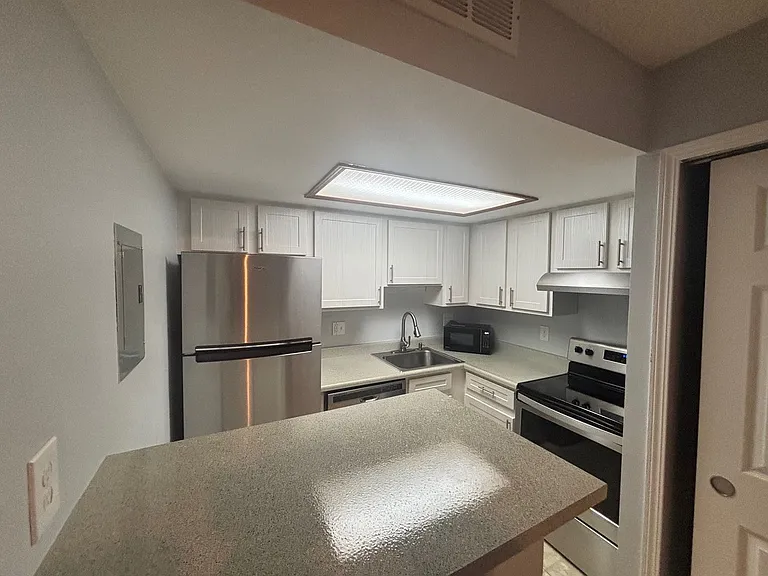 12484 W Nevada Pl #211 — Photo 11