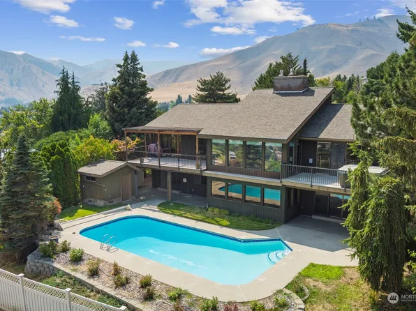 1027 Westmorland Drive, Wenatchee, WA 98801