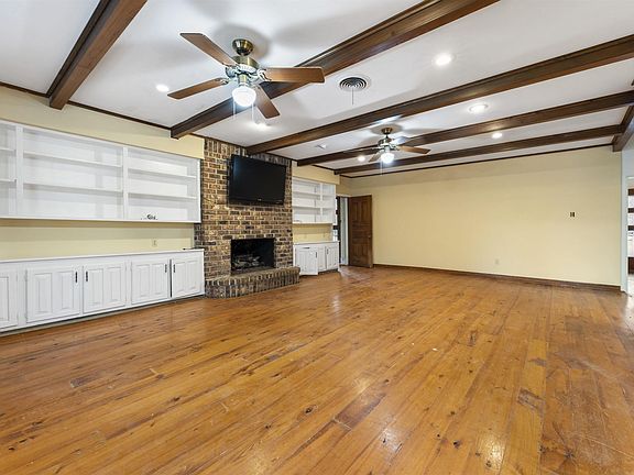 5th image of 15816 Castle Ridge St
