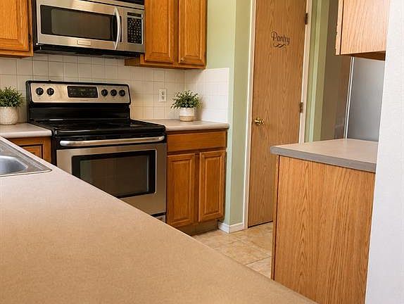 4th image of 2232 Palm Dr