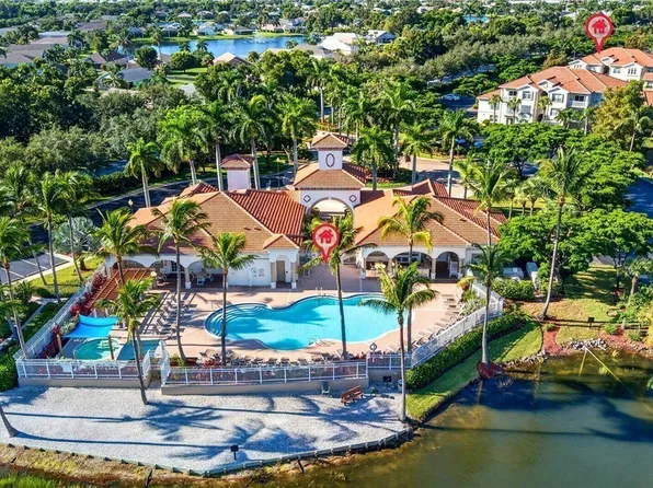 15655 Ocean Walk Cir APT 301, Fort Myers, FL 33908
