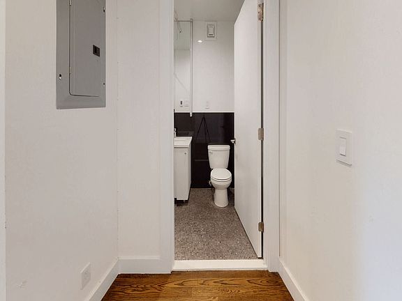 5th image of 666 W End Ave APT 11O