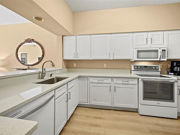 3rd image of 1920 Willow Bend CIR #1-103