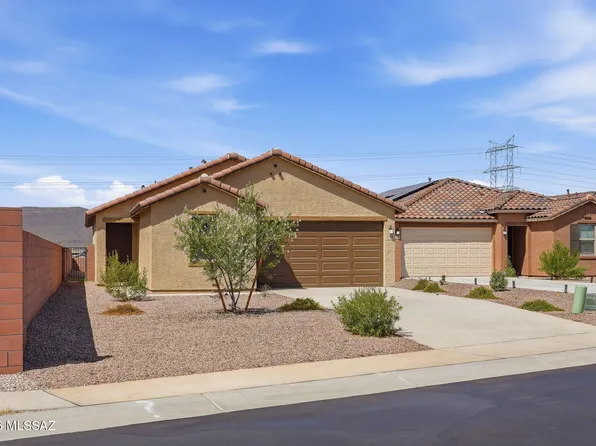 8709 N Magdalena Pl, Tucson, AZ 85742