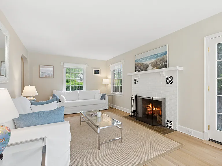 39 Linden Ln — Photo 5