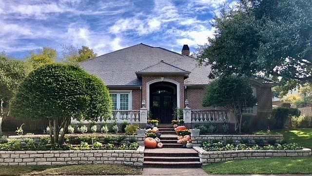 1st image of 6529 Turnberry Dr