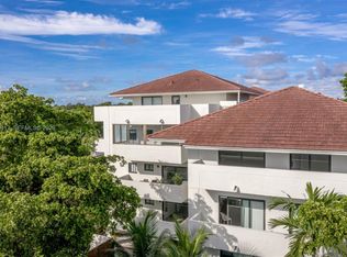 800 S Dixie Hwy APT 202, Coral Gables, FL 33146