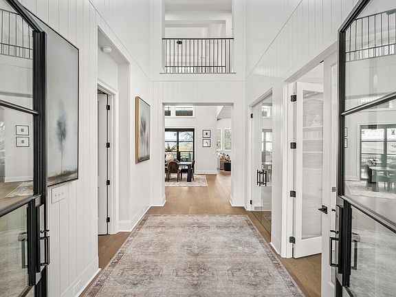 5th image of 516 Jenna Ln