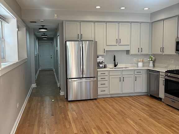 4th image of 1520 W Birchwood Ave #Ndg