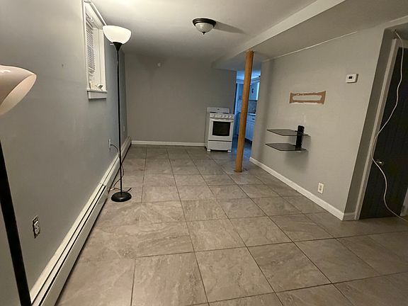 5th image of 353 Underhill Ave Floor 1