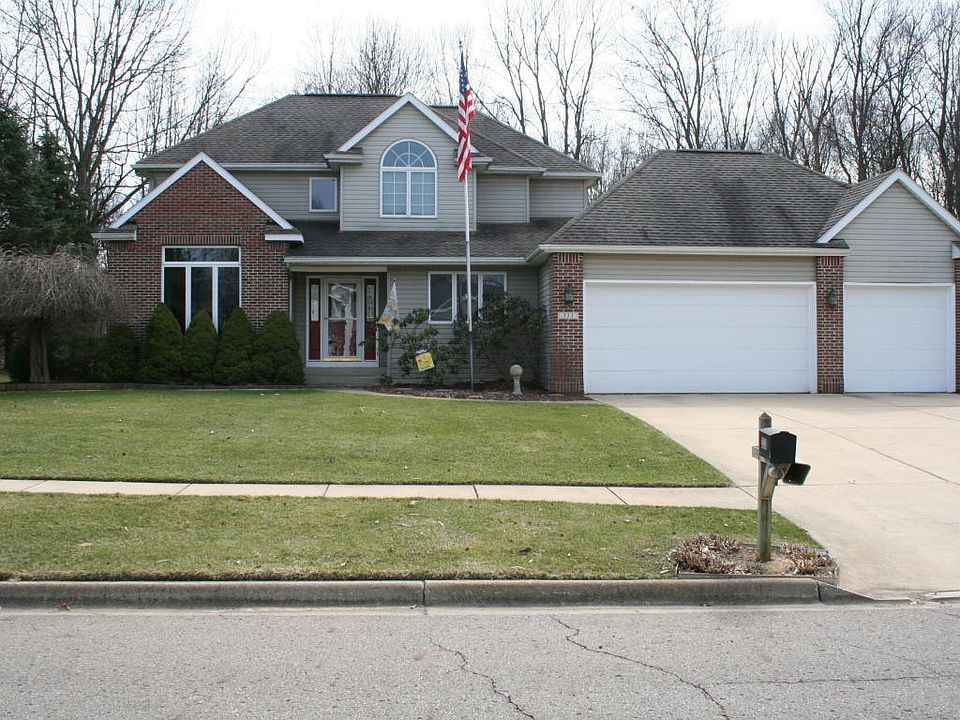 1st image of 333 Tuscany Dr