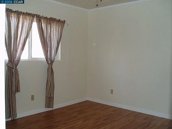 5th image of 401 F St