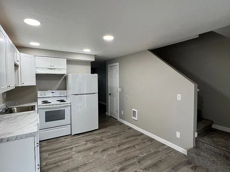 4116 Market St NE — Photo 19