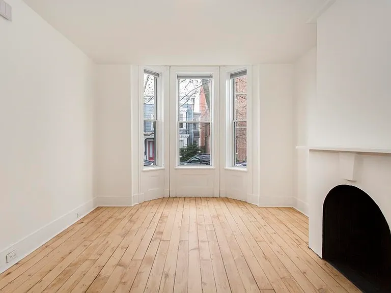 339 Ogden Ave — Photo 8
