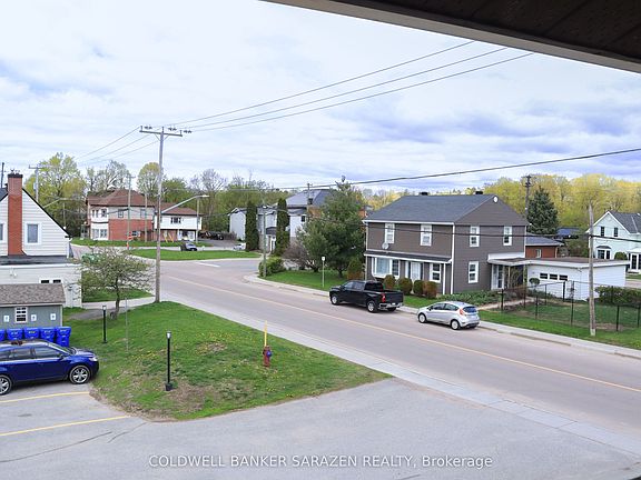 3rd image of 190 Elgin St W #302