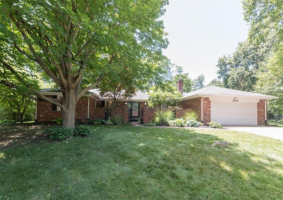 1st image of 404 Westmount Ct