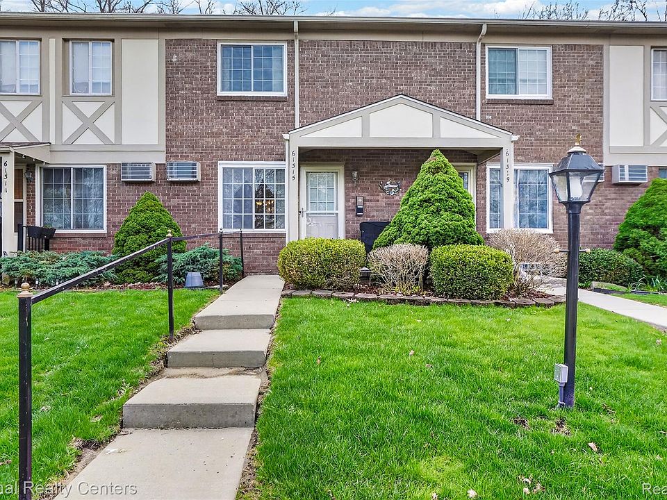 1st image of 61315 Heritage Blvd #4