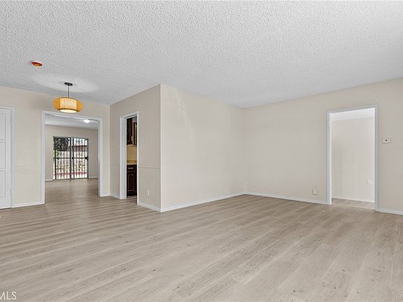 5th image of 14609 S Cahita Ave