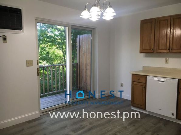 2647 W River Rd APT 6