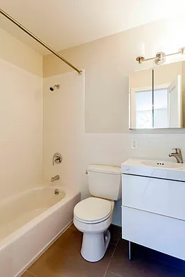 Rented by Compass | media 21