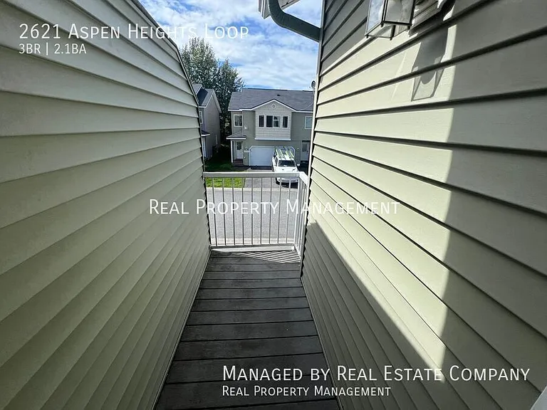 2621 Aspen Heights Loop — Photo 12