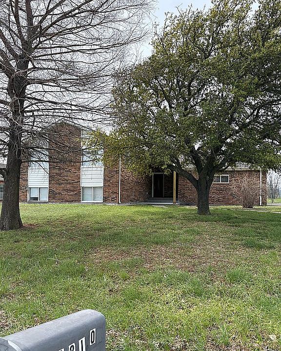 1st image of 2810 Toler Rd