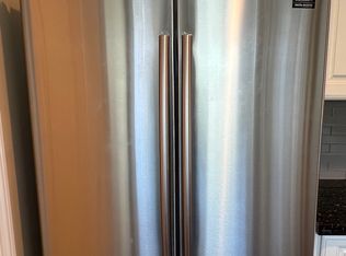 3629 Grayburn Rd, Pasadena, CA 91107