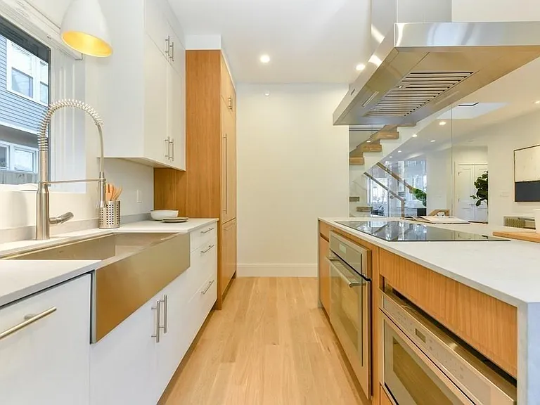 123 Walden St — Photo 8