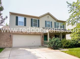 10191 Holly Berry Cir, Fishers, IN 46038