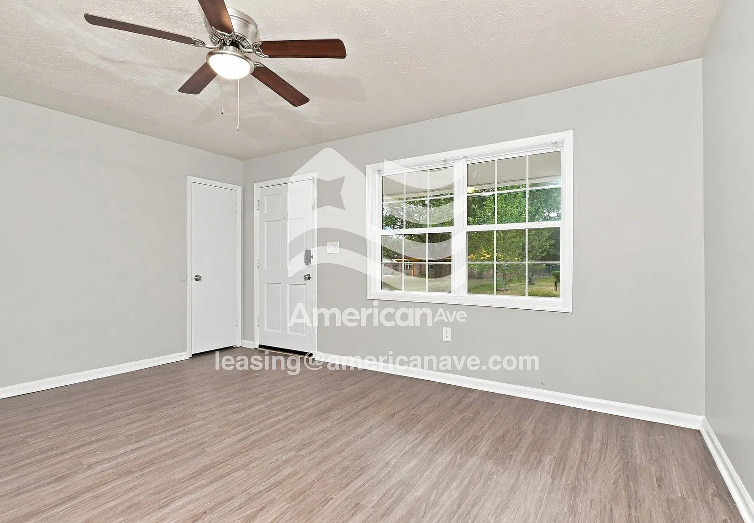 4 bed, 2.0 bath, 1525 sqft, $1,297 — Photo 3