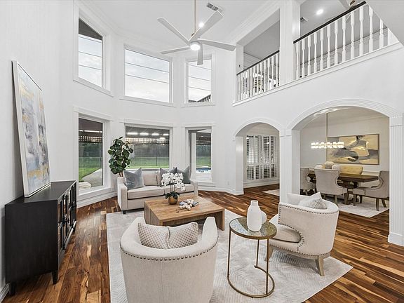 3rd image of 5682 Grand Floral Blvd
