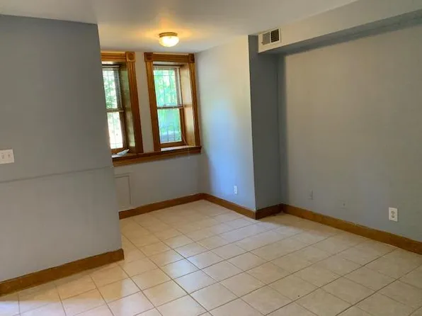 211 8th St NE, Washington, DC