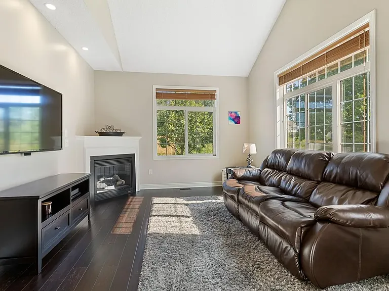 12896 Flamingo St NW — Photo 3