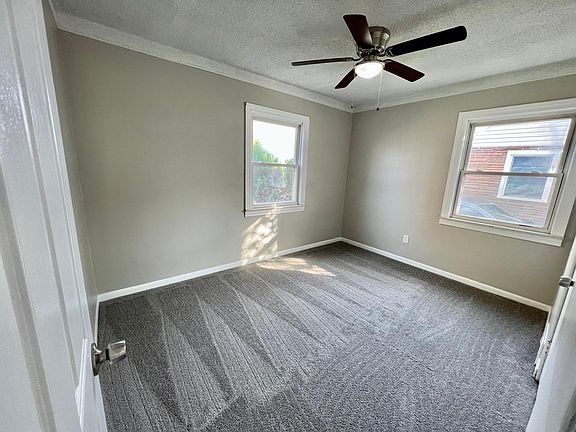 4th image of 2071 London Ave