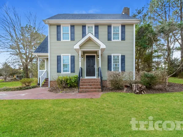 820 Shadow Lake Dr, Willow Spring, NC 27592