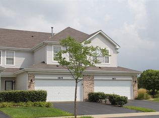 1805 Golden Gate Ln, Naperville, IL 60563