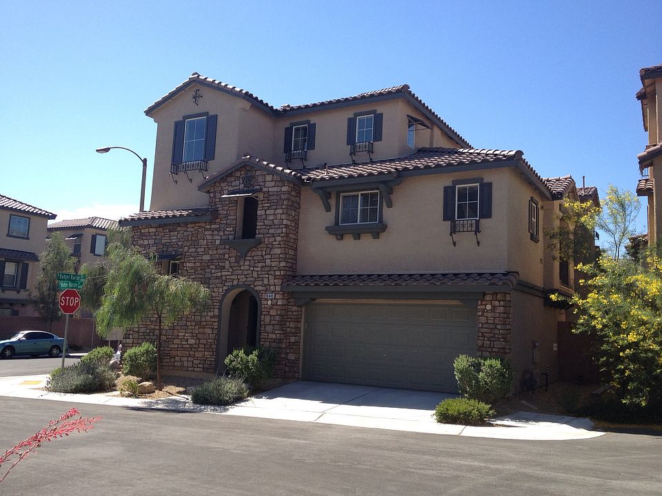 Beautiful Tuscan style!