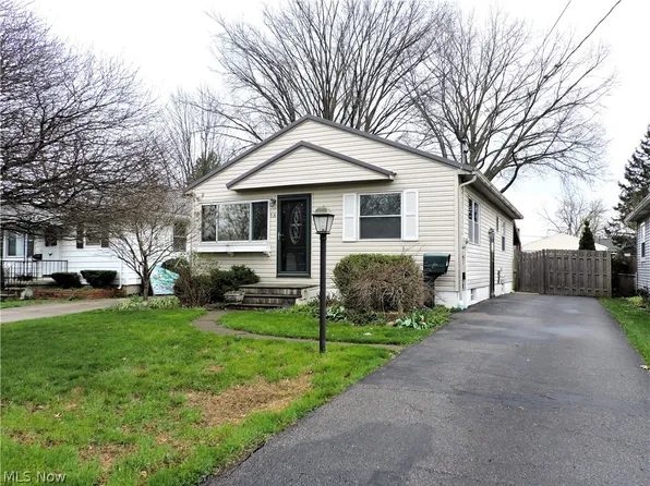 324 Boston Ave, Elyria, OH 44035