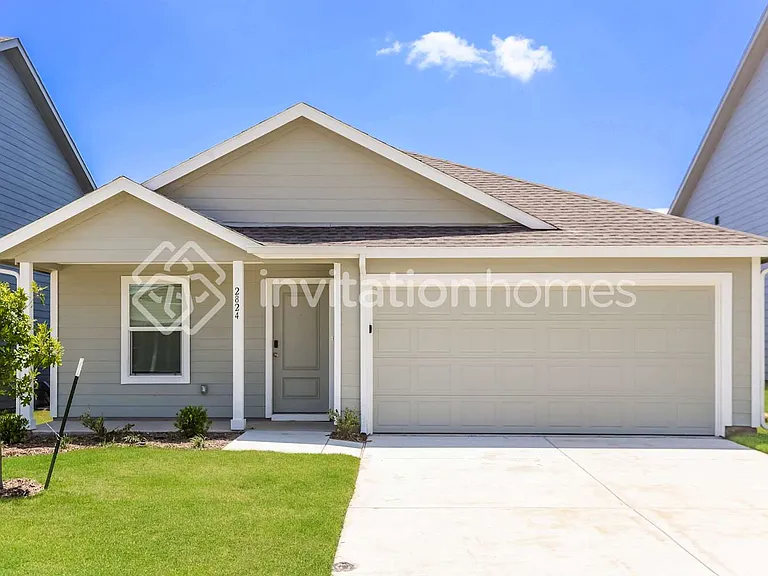 2824 Tennessee Walker Way — Photo 1