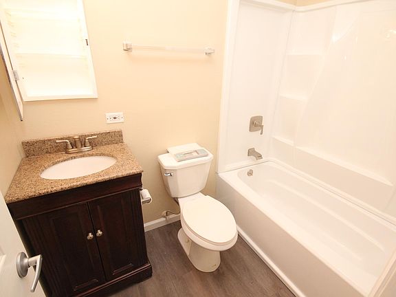 5th image of 1275 E 11th Ave APT 10