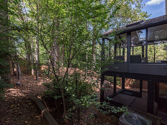 5th image of 3605 Devilwood Ct