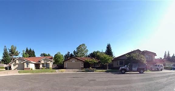3rd image of 114 Padgett Ct